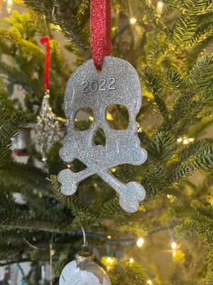 Skull And Crossbones Ornament, Xray Tech Gift, Customized Christmas Ornament, Xray Marker Ornament